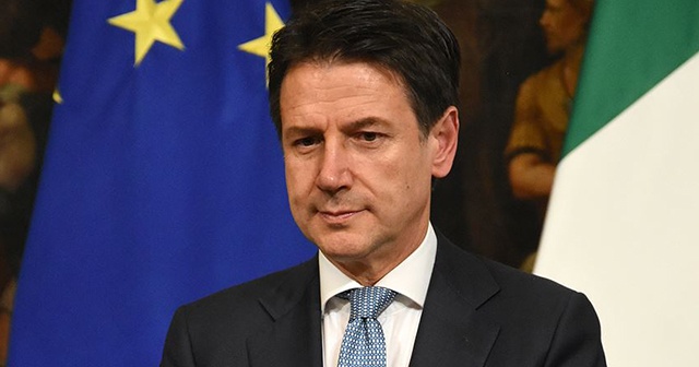 İtalya Başbakanı Conte&#039;den Libya için telefon diplomasisi