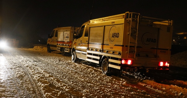 Çığ altında kalan kişiye ulaşma çalışmaları sürüyor