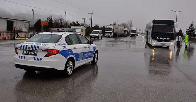 Konya-Antalya karayoluna zincirsiz araç gönderilmiyor