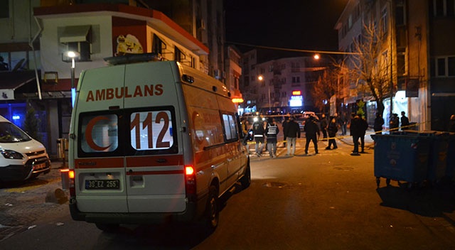 Lüleburgaz&#039;da silahlı kavga: 1&#039;i polis 2 yaralı