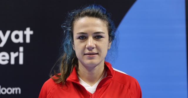 Milli voleybolcu Meryem Boz, elemelerin MVP&#039;si seçildi