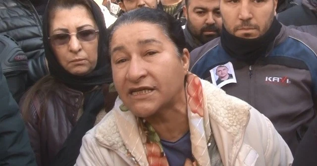 Saldırıda öldürülen kuryenin annesi: Oğlumun kanının yerde kalmasını istemiyorum