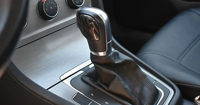 Satılan her 10 otomobilden 7'si otomatik vites