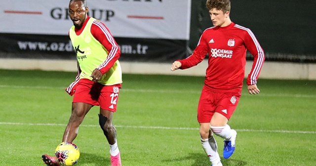 Sivasspor’un Antalya kampı devam ediyor