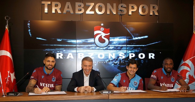 Trabzonspor yeni transferleriyle sözleşme imzaladı