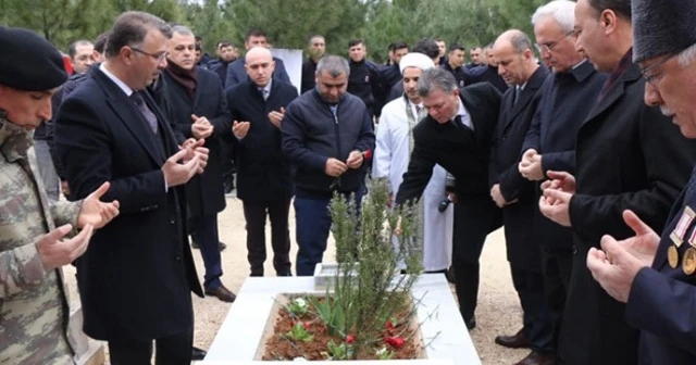 11 yaşındaki terör şehidi mezarı başında anıldı