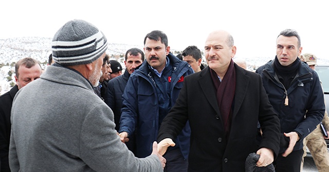 Bakanlar Malatya&#039;da deprem bölgesinde