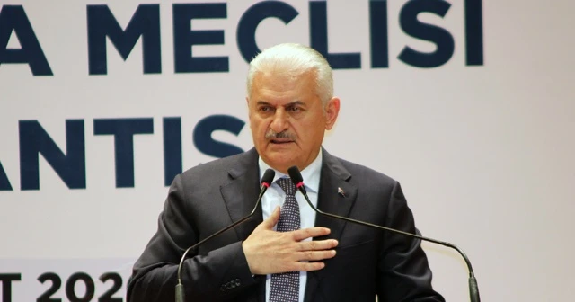 Binali Yıldırım: Darbeyi dillendirenler var, ayaklarını denk alsınlar