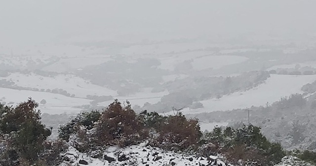 Çanakkale’nin yüksek kesimleri beyaza büründü