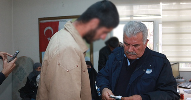 Dilencinin cebinden, borç verdiği kişilerin listesi çıktı