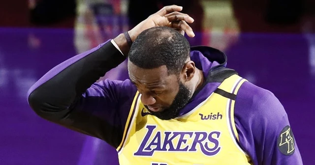 Duygusal anma! LeBron James gözyaşlarına hakim olamadı