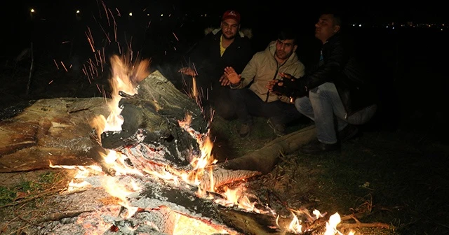 Edirne’de, mültecilerin soğukla imtihanı