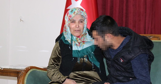 HDP önünde eylem yapan ailelerden biri daha evladına kavuştu