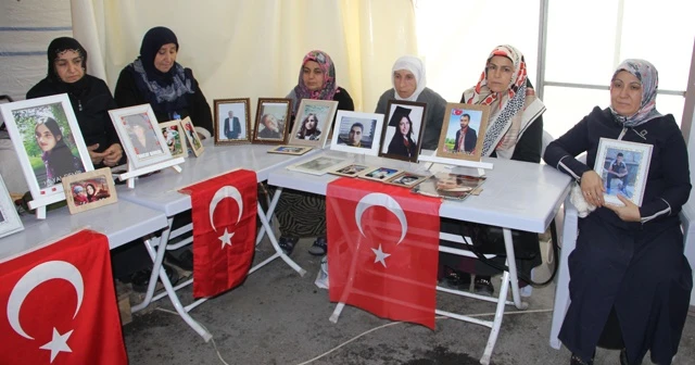 HDP önündeki ailelerin evlat nöbeti 172'nci gününde