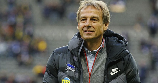 Hertha Berlin’in teknik direktörü Jürgen Klinsmann görevinden istifa etti