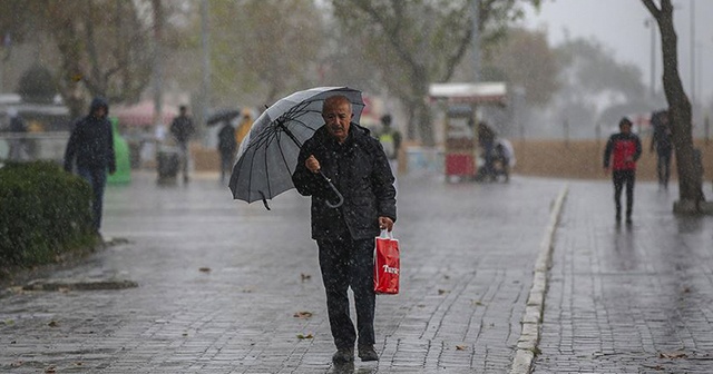 İç Anadolu&#039;da 4 il için kuvvetli rüzgar ve fırtına uyarısı