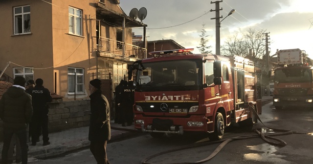 Konya&#039;da evde yangın çıktı: 1 ölü, 1 yaralı