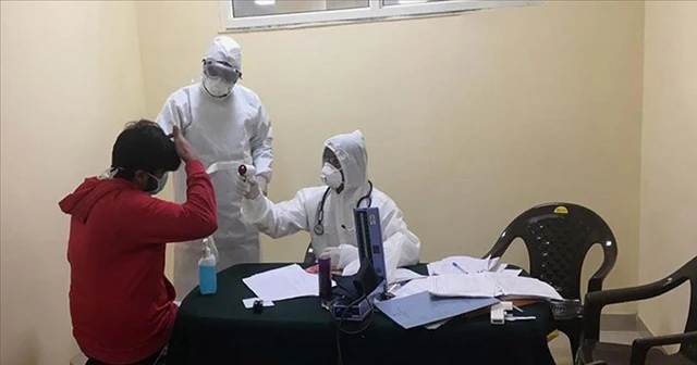 Koronavirüsle mücadele çerçevesinde Pekin'de seyahatten dönenler karantinaya alınıyor