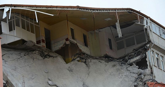 Malatya&#039;da evi hasar gören veya yıkılanlara nakdi yardım ödemesi yapıldı