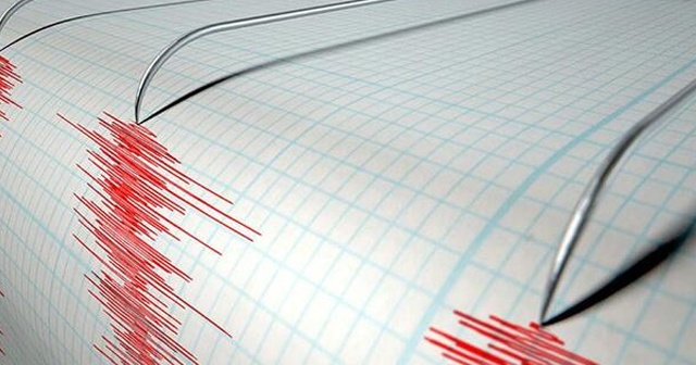 Manisa&#039;da 4.3 büyüklüğünde deprem!