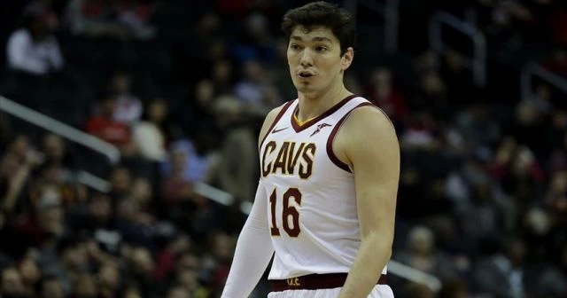 NBA'de Cedi'nin takımı Cavaliers Knicks'e uzatmada kaybetti