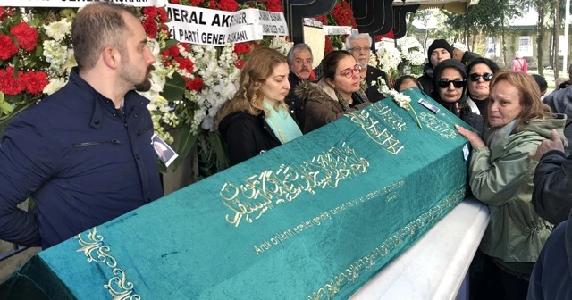 Ömercik’i Ayşecik son yolculuğuna uğurlandı