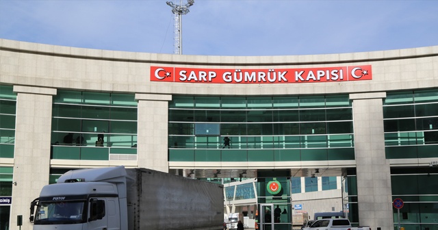 Sarp Sınır Kapısı&#039;nda korona virüsü nedeniyle tedbirler arttırıldı