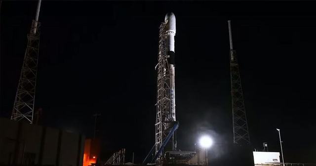 SpaceX yörüngeye 60 internet uydusu daha gönderdi