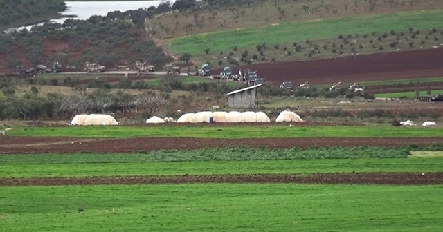 Suriye sınırına 300’ü aşkın araçlı askeri sevkiyat