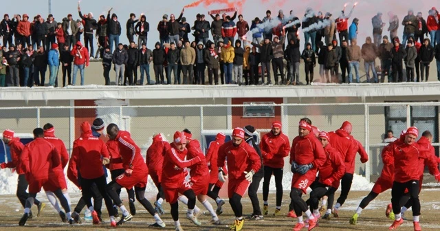 Taraftarlar Sivasspor idmanına akın etti!