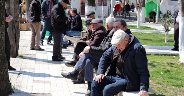 65+ Yaşlı Hakları Derneği Yönetim Kurulu Başkanı yaşlılara yasak hakkında konuştu