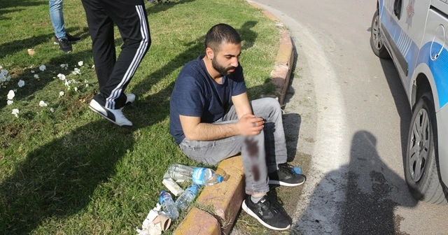 Adana'da bir kişi bıçakla yaraladığı arkadaşının aracıyla kaçtı