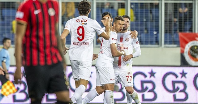 Antalyaspor yenilmezlik serisini sürdürmek istiyor