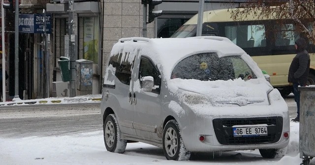 Ardahan beyaza büründü