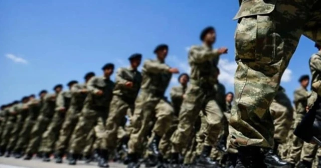 Askerlerle ilgili 'koronavirüs' iddiasına yalanlama