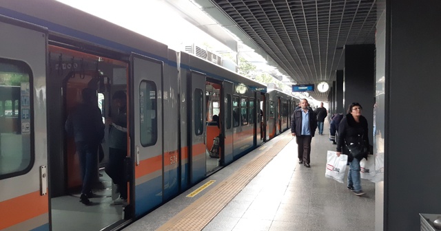 Bakırköy- Atatürk Havalimanı istasyonları arasında metro seferleri durdu