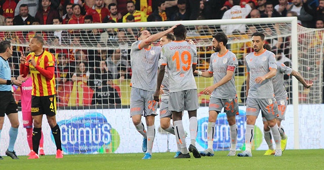 Başakşehir deplasmanda Göztepe&#039;yi 3-0 mağlup etti