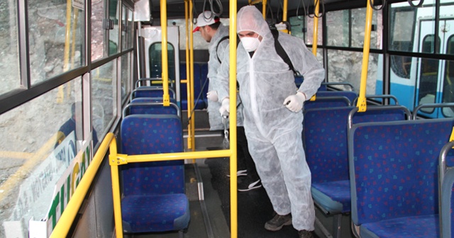 Belediye otobüsleri koronavirüse karşı dezenfekte edildi