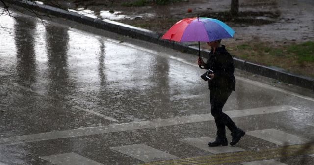 Dikkat! Meteoroloji'den sağanak yağış uyarısı