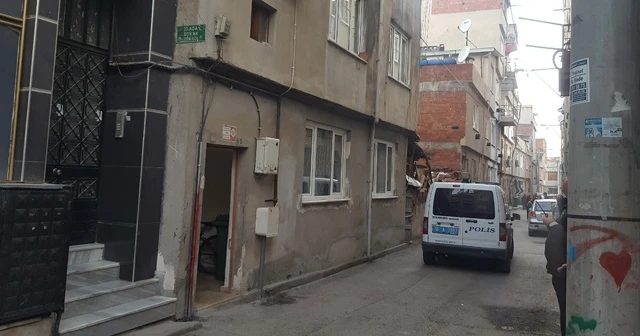 Eşini şiddetli geçimsizlik yüzünden bıçaklayarak öldürmüş