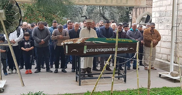 Eski eşi tarafından öldürülen kadın toprağa verildi