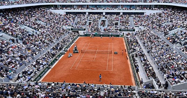 Fransa Açık Tenis Turnuvası 4 ay ertelendi