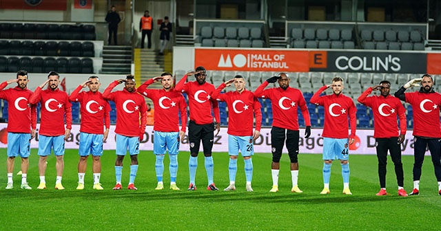 Gaziantep FK ve Başakşehirli futbolculardan Mehmetçik&#039;e destek