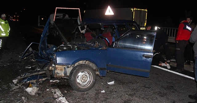 Giresun’da korkunç kaza, otomobil hurdaya döndü