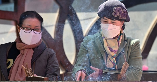Güney Kore&#039;de 93 yaşındaki kadın koronavirüsü yendi