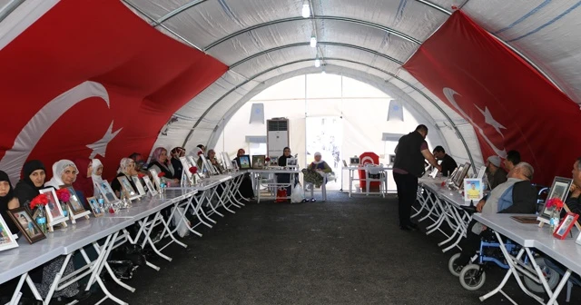 HDP önündeki ailelerin evlat nöbeti 190’ıncı gününde