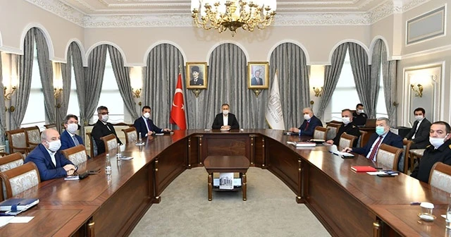 İstanbul'da pandemi kurulu toplandı