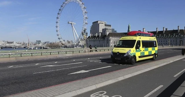Londra'da bir fuar alanı 4 bin yataklı hastaneye çevriliyor