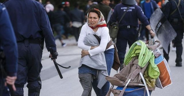 Midilli'de polis ile düzensiz göçmenler arasında gerginlik