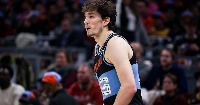 NBA'de Cavaliers Cedi'nin 20 sayı attığı Nuggets maçını kazandı